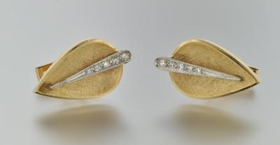 Appraisal: A Pair of Leaf Shape Gold and Diamond Cufflinks k