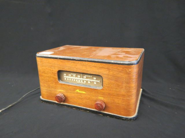 Appraisal: Vintage Meissner Radio mahogany case table top model