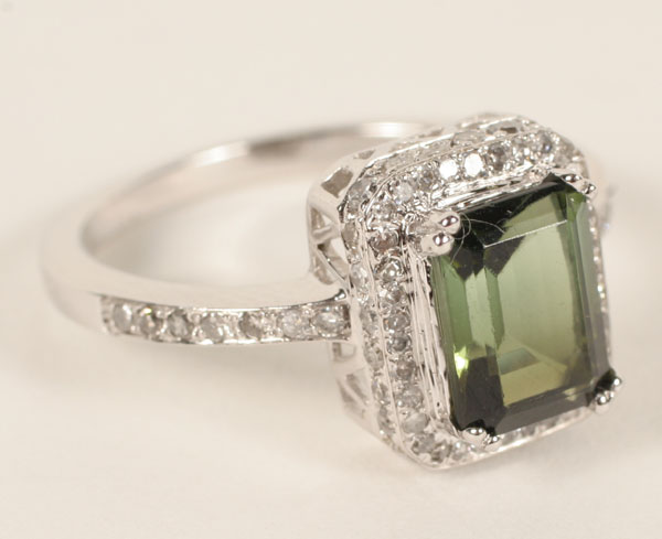 Appraisal: Ladies K white gold tourmaline and diamond ring with ct