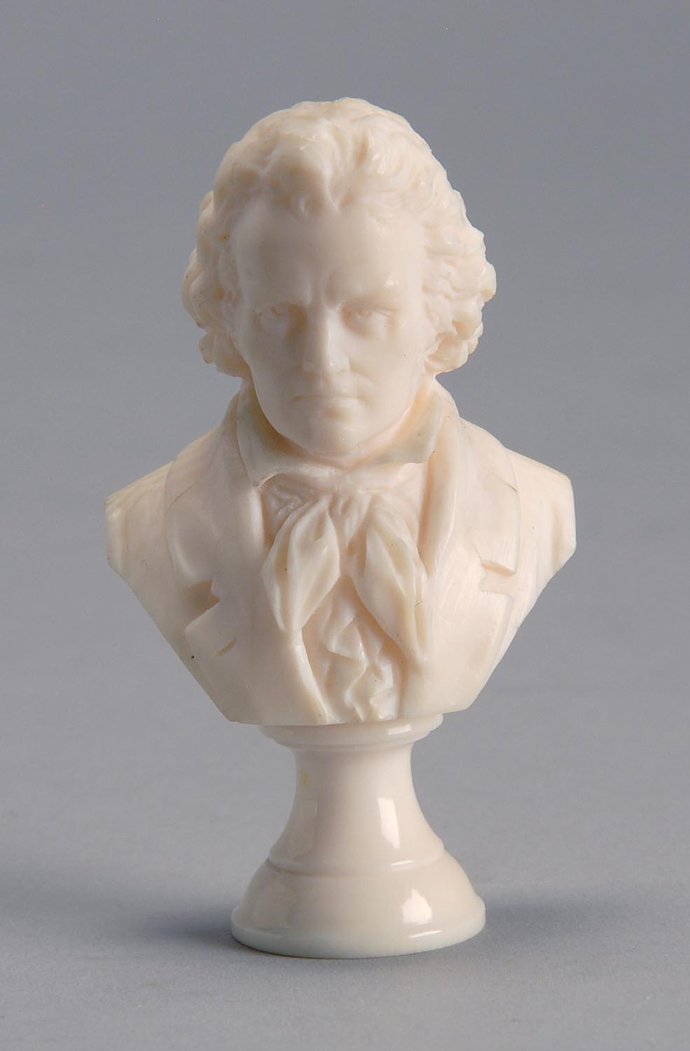 Appraisal: IVORY BUST PORTRAIT OF BEETHOVEN Circa With circular pedestal Height