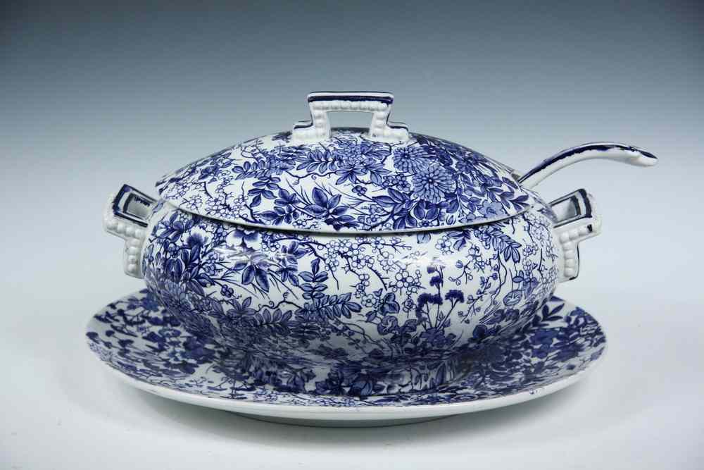 Appraisal: OVAL COVERED TRANSFERWARE TUREEN - English Blue on White Transferware