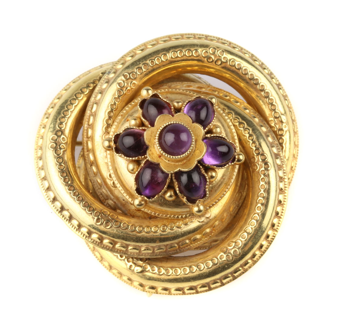 Appraisal: A Gold Brooch with Amethyst K brooch with cabochon amethyst