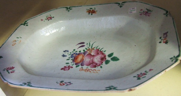 Appraisal: A Chinese exportware large bowl and meat dish Qing dynasty