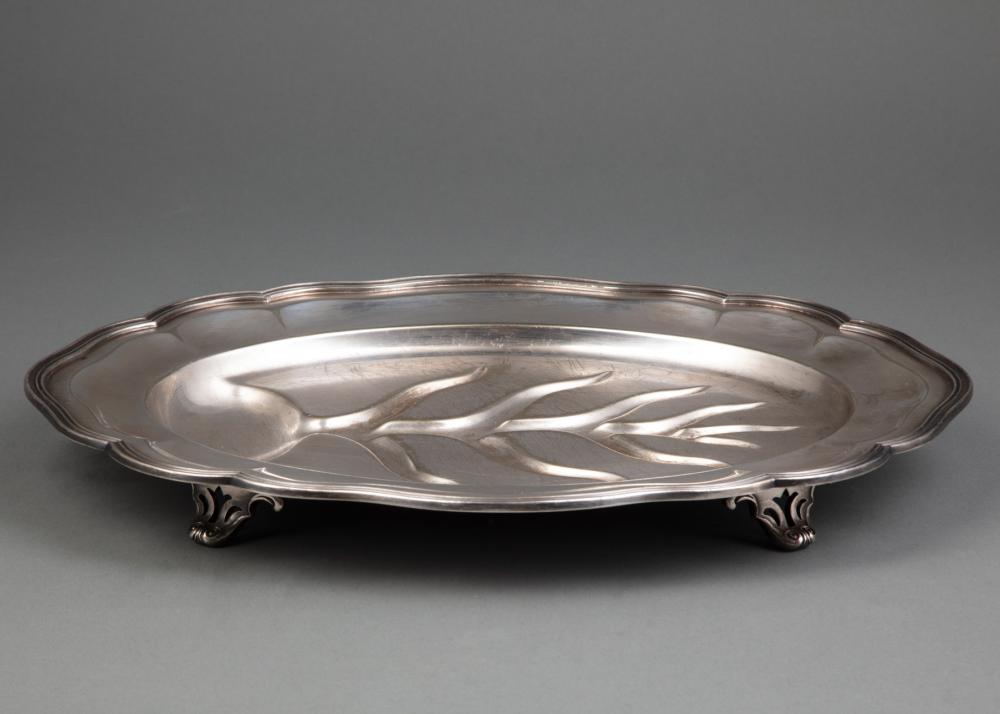 Appraisal: SILVERPLATE WELL-AND-TREE MEAT DISHGeorgian-Style Silverplate Well-and-Tree Meat Dish early th