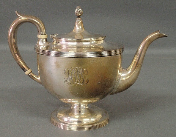 Appraisal: - Sterling silver teapot monogrammed h x w troy oz