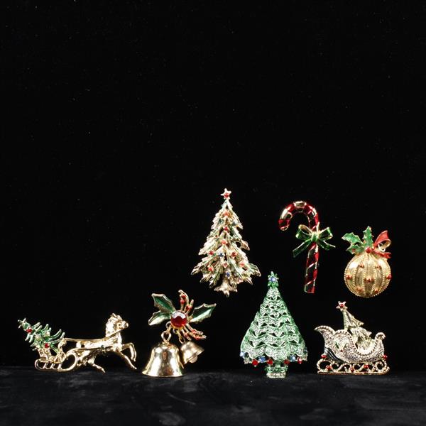 Appraisal: Lot of Holiday Christmas Themed Brooch Pin with rhinestones gilt