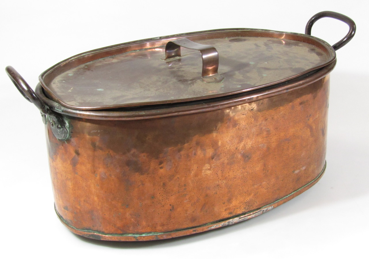 Appraisal: A late thC copper fish pan of oval outline with