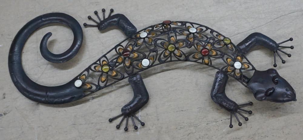 Appraisal: SOUTHWEST AMERICAN STYLE PATINATED METAL GECKO WALL HANGING L IN