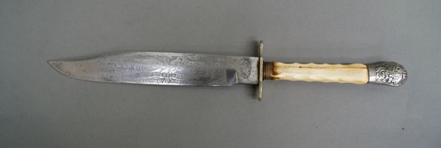 Appraisal: A US Californian Bowie knife inch clip point blade the