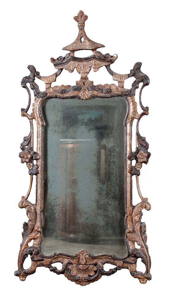 Appraisal: th Century Carved Continental Chinoise Gilt Mirror th Century Carved