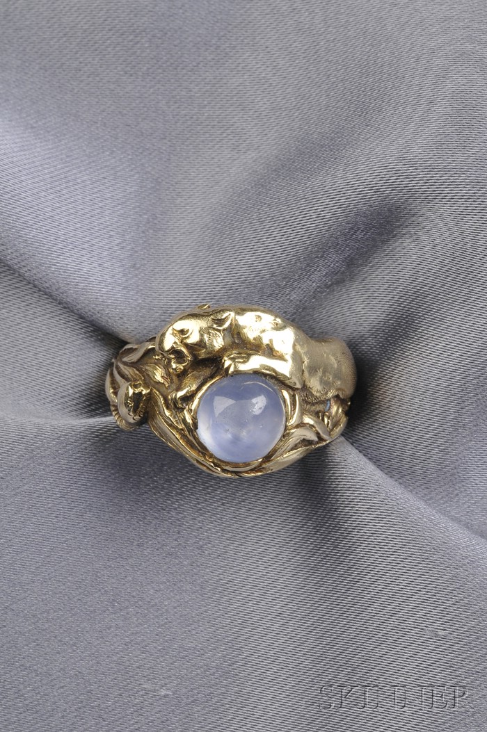 Appraisal: kt Gold and Star Sapphire Ring set with one cabochon