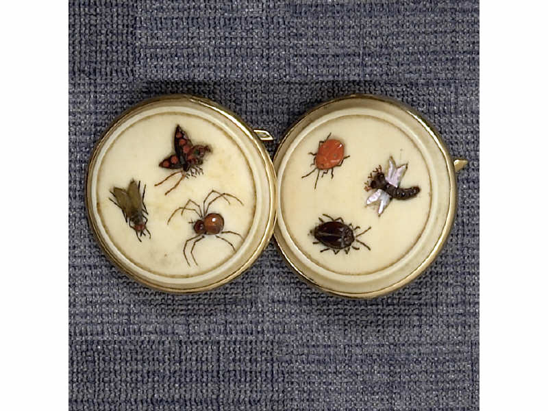 Appraisal: BUG CUFFLINKS Victorian k yellow gold Ivory Agate Mother of