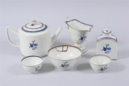 Appraisal: SIX PIECES CHINESE EXPORT BLUE AND WHITE PORCELAIN late th