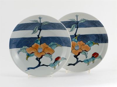 Appraisal: A pair of Nabeshima saucer dishes painted with flowering branches