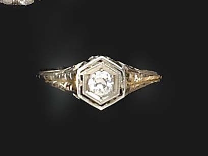 Appraisal: ART DECO DIAMOND RING K white gold C filigree ring