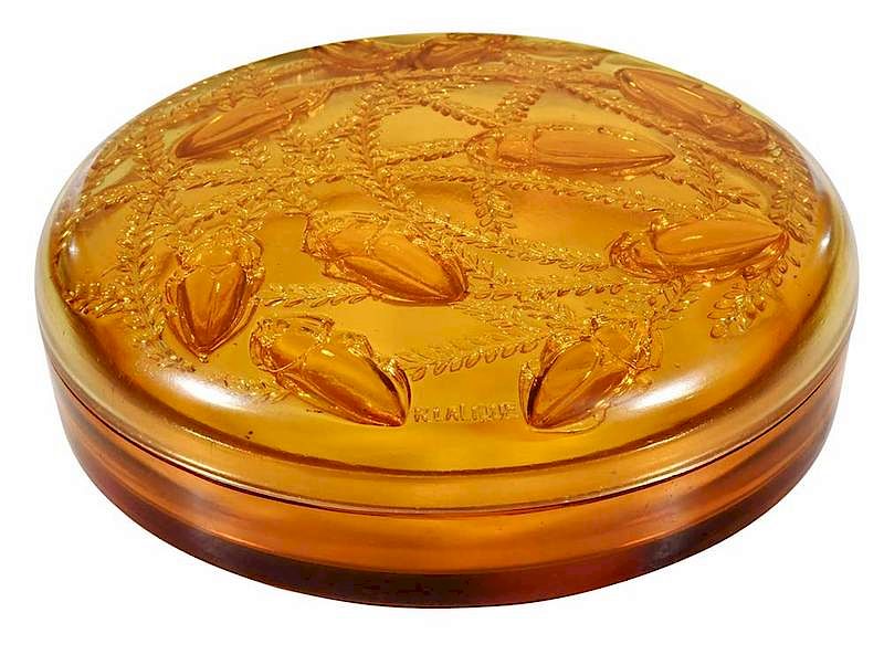 Appraisal: R Lalique Cleones Amber Box model introduced model number molded