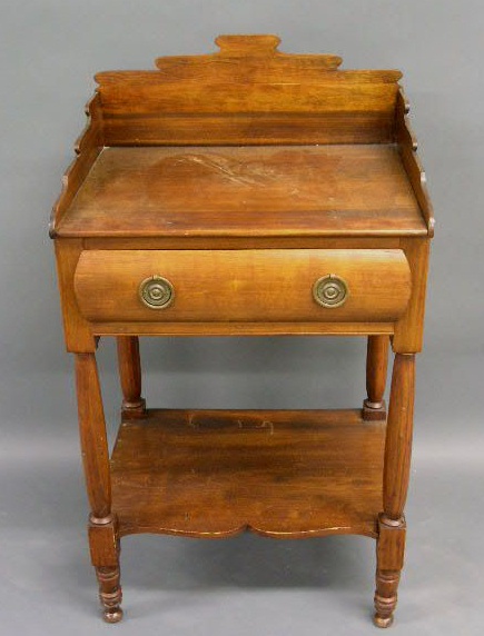 Appraisal: Sheraton poplar washstand early th c stained mahogany color h