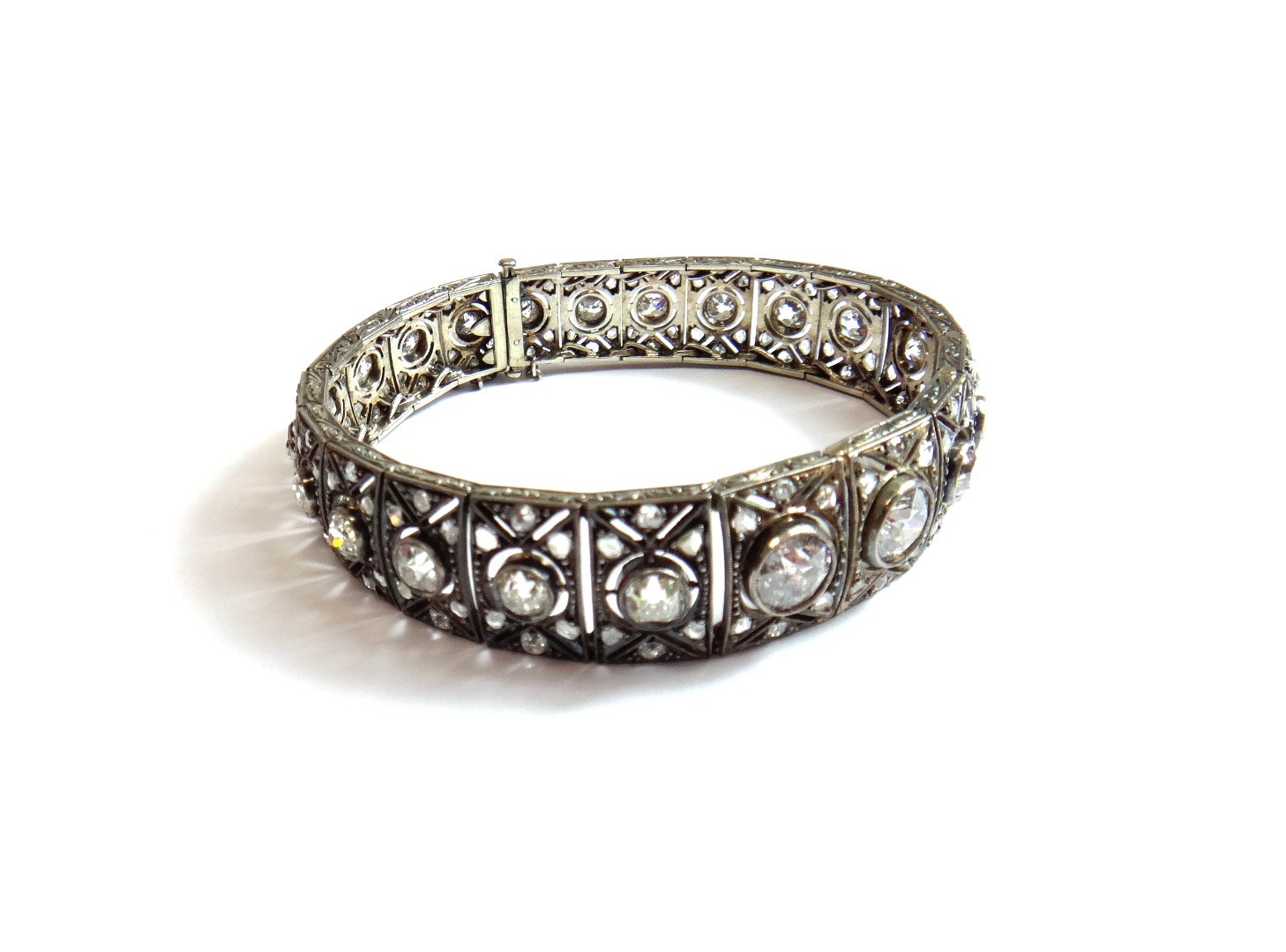 Appraisal: A diamond bracelet formed as a row of graduated lattice