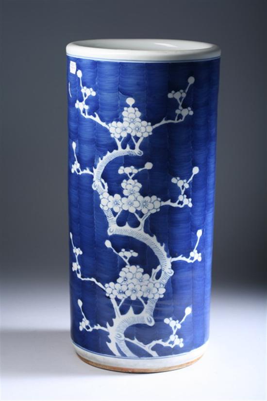 Appraisal: CHINESE PORCELAIN BLUE AND WHITE UMBRELLA STAND - in high