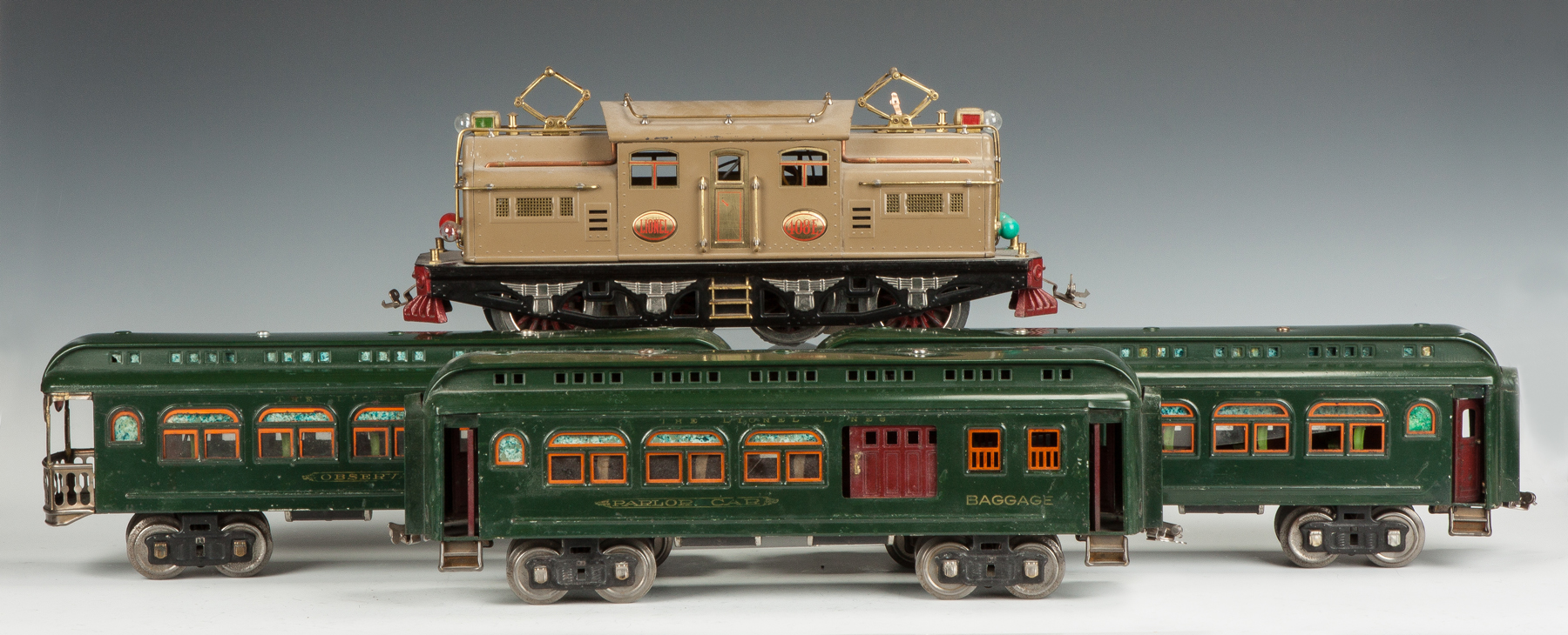 Appraisal: Lionel Standard Gauge E Train Set Three cars Observation Parlor