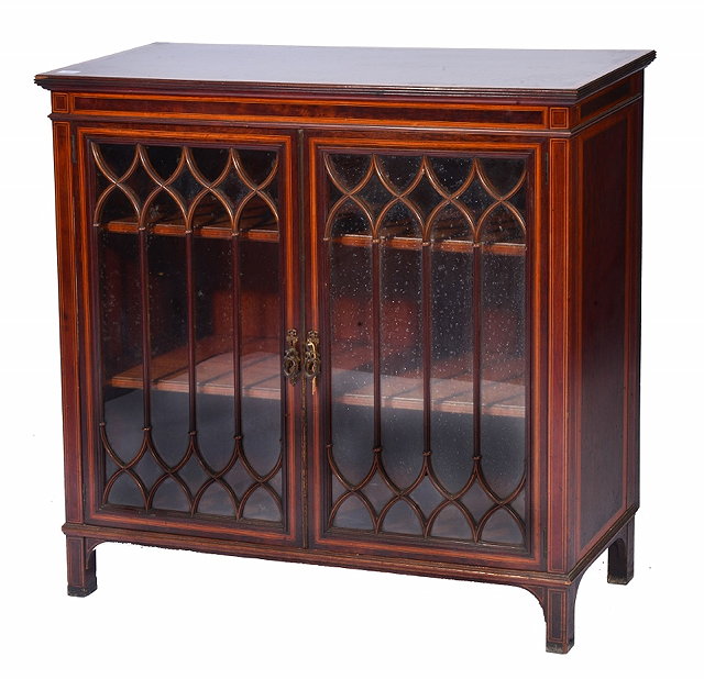 Appraisal: AN EDWARDIAN MAHOGANY AND SATINWOOD BANDED BOOKCASE by Maple Co