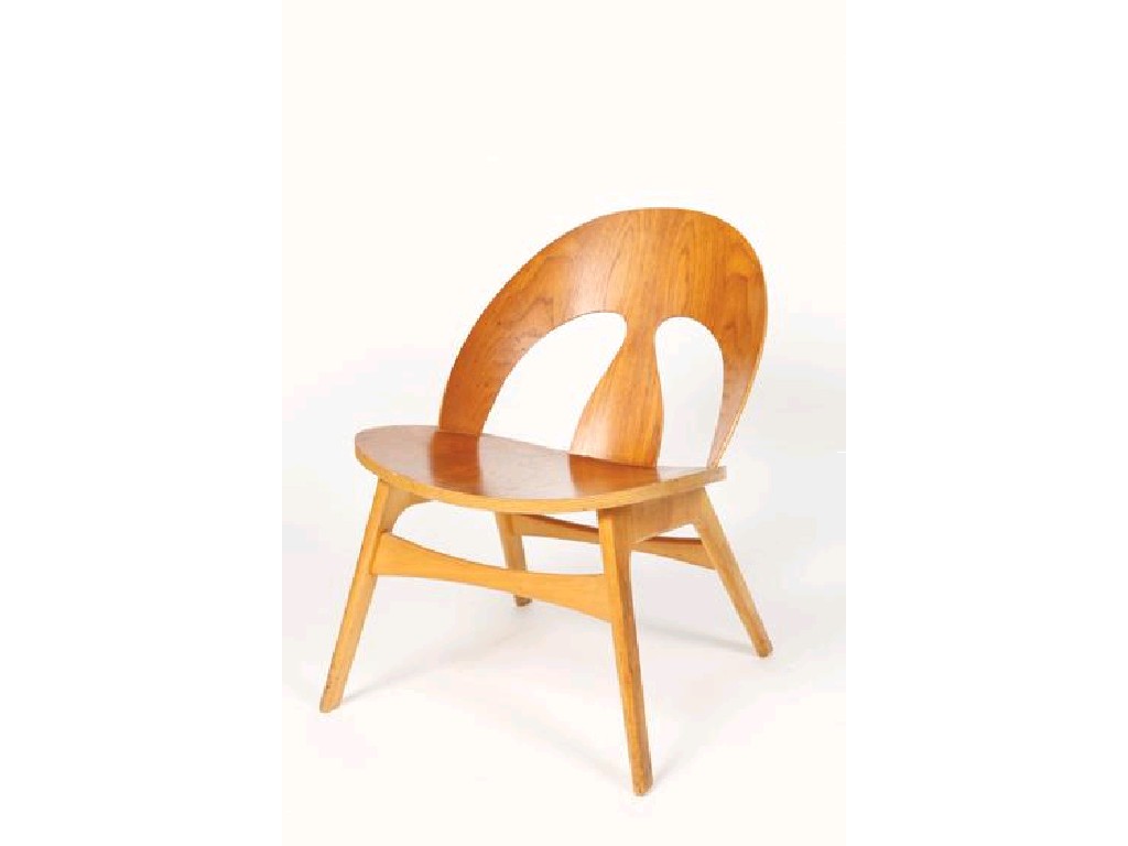 Appraisal: BORGE MOGENSEN A Shell chair in Teak finished plywood and