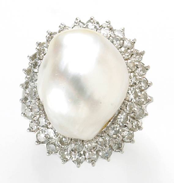 Appraisal: A baroque cultured pearl diamond and k white gold ring