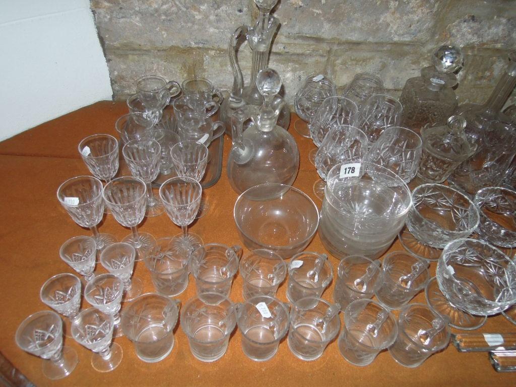 Appraisal: A quantity of glassware including Brierley long stemmed drinking glasses