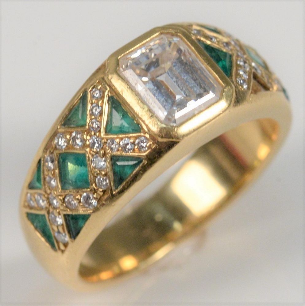 Appraisal: Karat Yellow Gold Ring set with emerald cut diamonds flanked