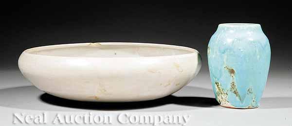 Appraisal: A Shearwater Art Pottery Bowl decorated in a stone glaze