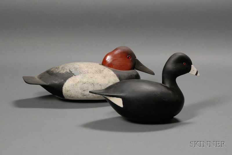 Appraisal: Two Carved and Painted Duck Decoys John Holloway Parkertown New