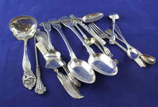 Appraisal: A pair of George IV silver fiddle pattern table spoons