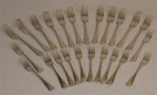 Appraisal: Set of twelve Victorian old English pattern silver dessert and