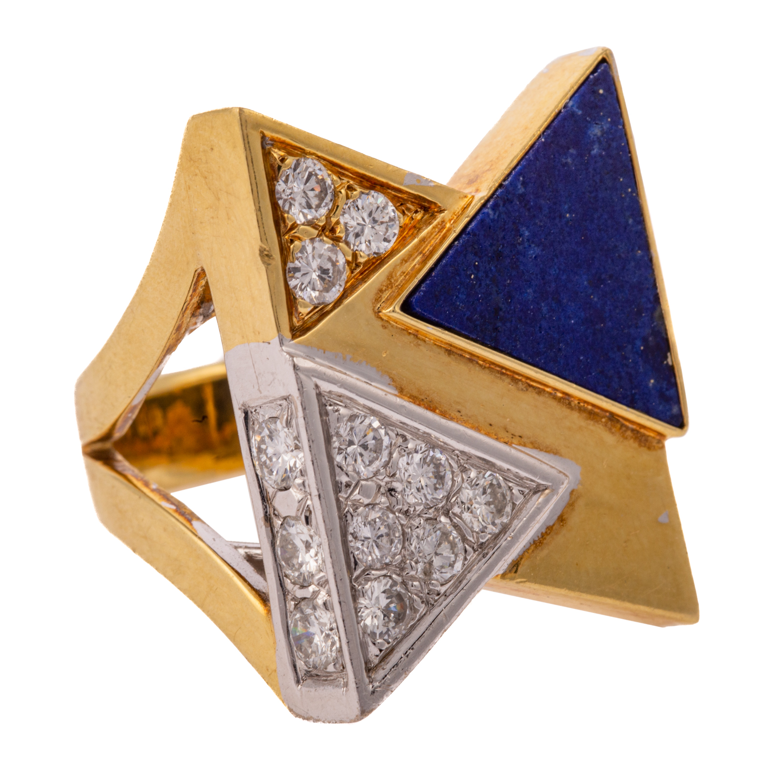 Appraisal: A BOLD GEOMETRIC LAPIS DIAMOND RING IN K K yellow