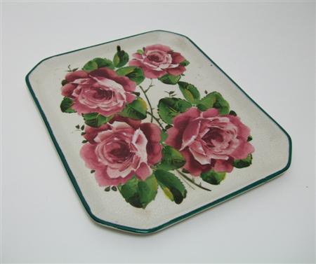 Appraisal: WEMYSS COMB TRAY EARLY TH CENTURY decorated with cabbage roses