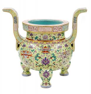 Appraisal: A Lime-Green Ground Famille Rose Porcelain Incense Burner the globular