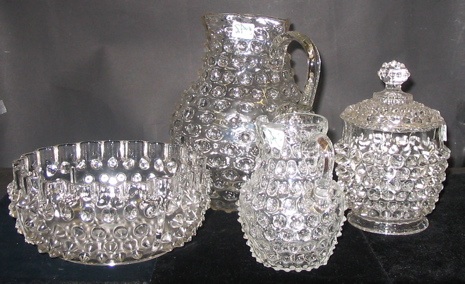 Appraisal: A GROUP OF FOUR AMERICAN HOBNAIL GLASS PIECES by Hobbs