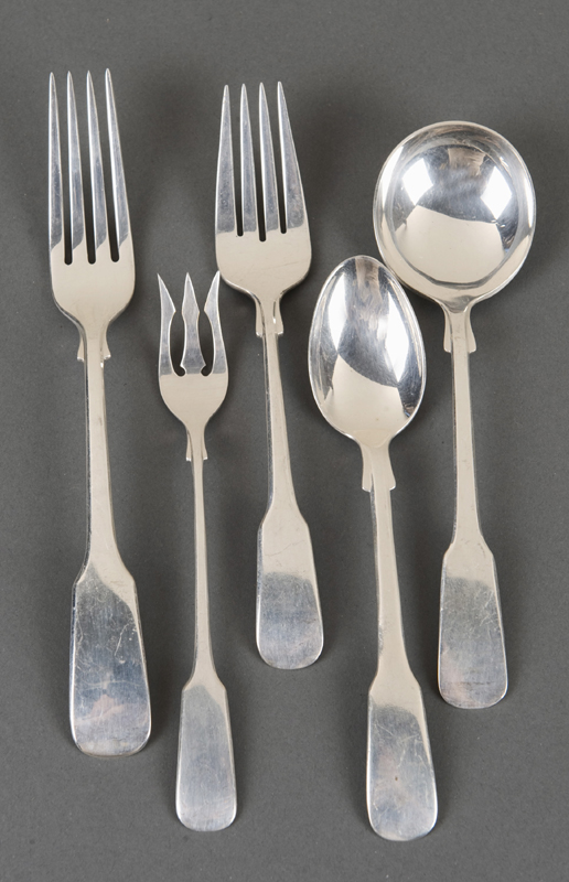 Appraisal: International sterling flatware service for plus seafood forks and cream