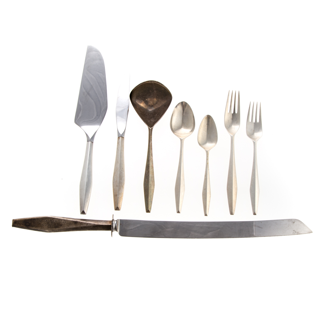 Appraisal: Reed Barton Diamond sterling -pc flatware comprising knives in L