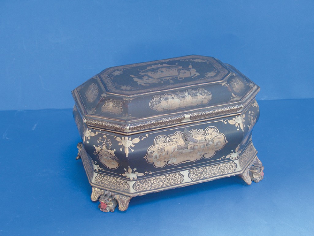 Appraisal: A CANTON EXPORT LACQUER WORK TEA CADDY of rectangular form