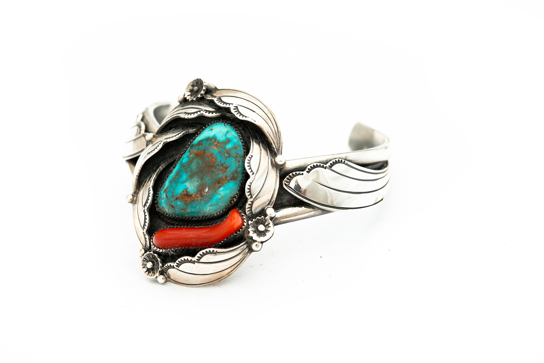 Appraisal: AMERICAN INDIAN CUFF BRACELET BY LOREN THOMAS BEGAY NAVAJO TH