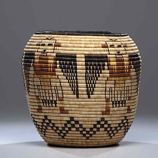 Appraisal: Elizabeth Nuvayowma Hopi Second Mesa Basket first place winner in