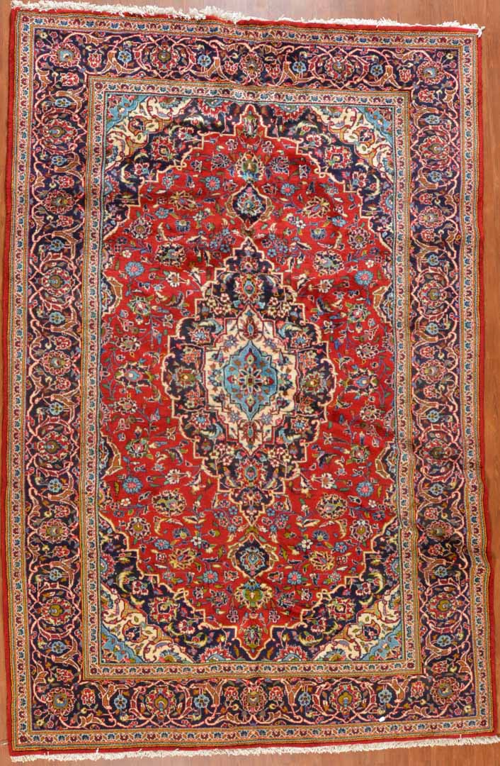 Appraisal: Persian Keshan rug approx x Iran modern Condition Excellent condition