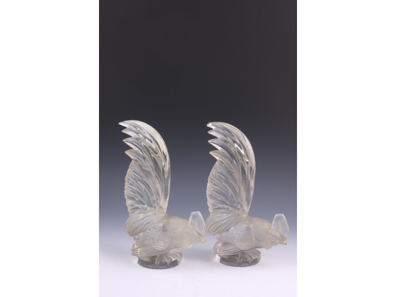 Appraisal: Pair of Lalique Art Glass Roosters French matching figures with