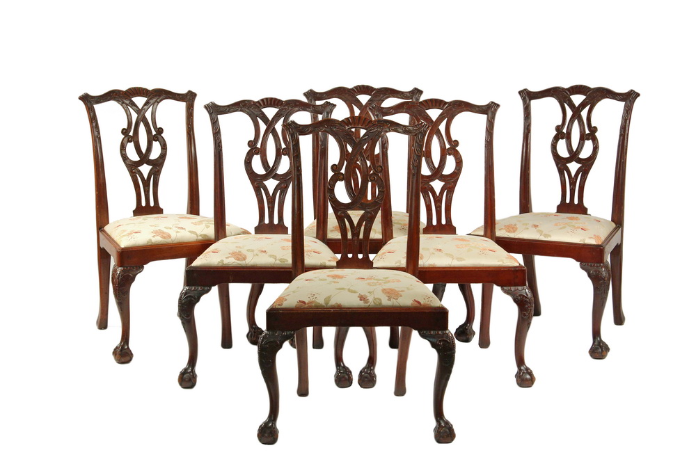 Appraisal: SET OF DINING CHAIRS - Period Chippendale Mahogany Chairs circa