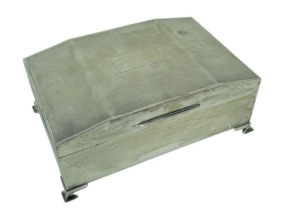 Appraisal: Charles Usher English Silver Cigar Box Charles Usher English Silver