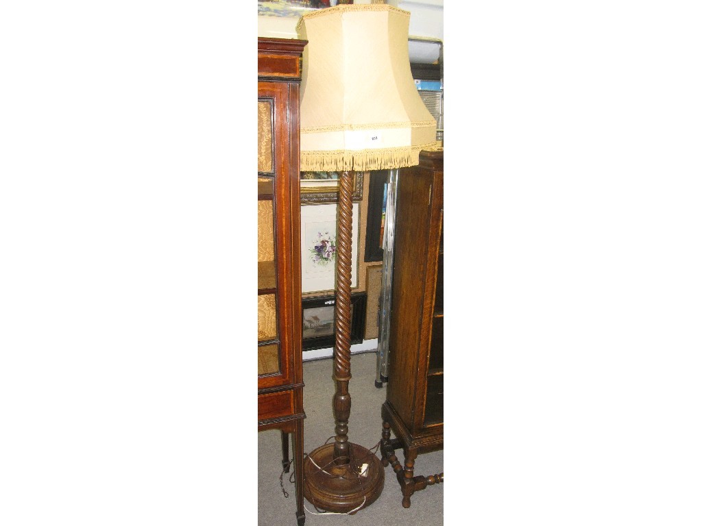 Appraisal: Oak barley twist standard lamp