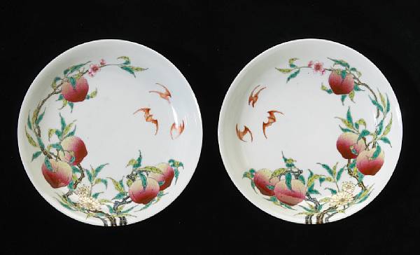 Appraisal: A pair of famille rose enameled porcelain bat and peach