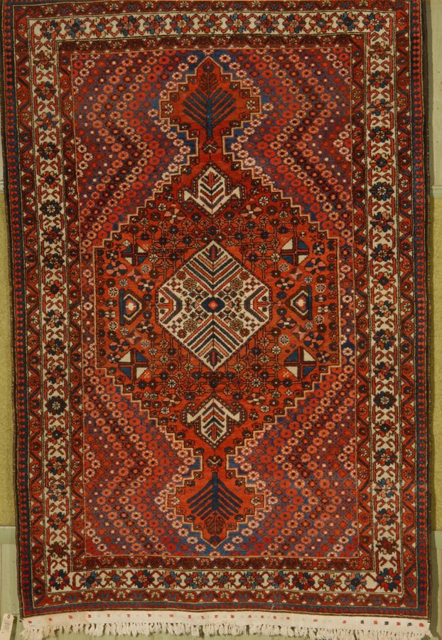 Appraisal: ORIENTAL RUG HAMADAN ' x ' Hexagonal ivory medallion on