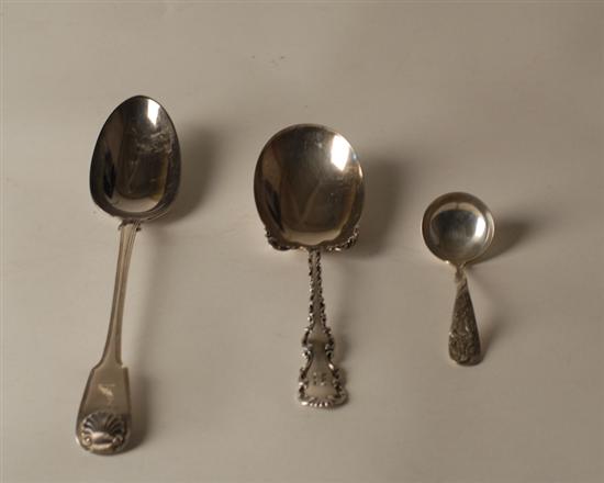 Appraisal: Three Sterling Flatware Pieces an English William IV stuffing spoon